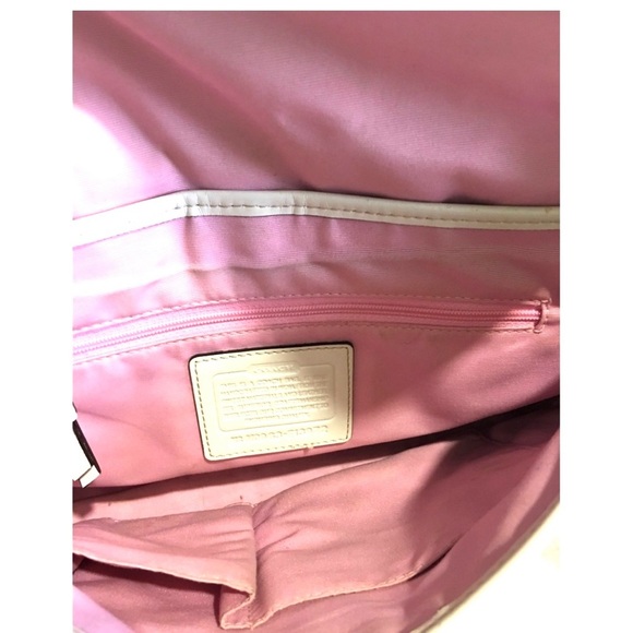 Coach vintage CC signature print canvas crossbody Tan and White Women's Bag - Picture 9 of 9